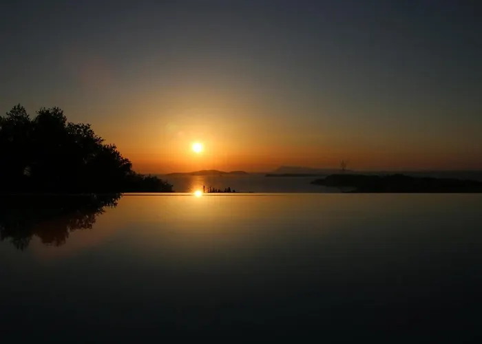 Sunset Sea View Villa 9