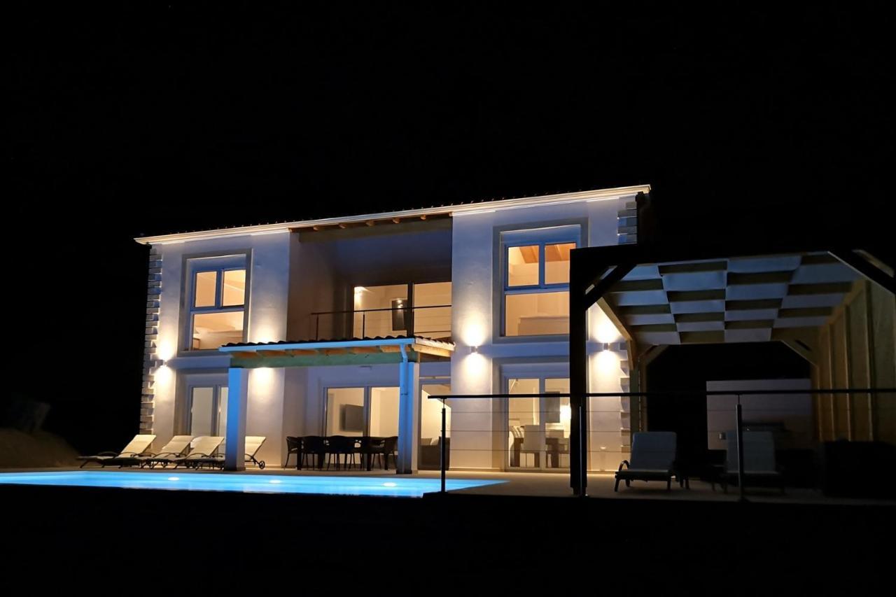 Villa Sunset Sea View 9 *